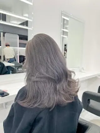 カラー official TUNE銀座🪄✨のヘアスタイル