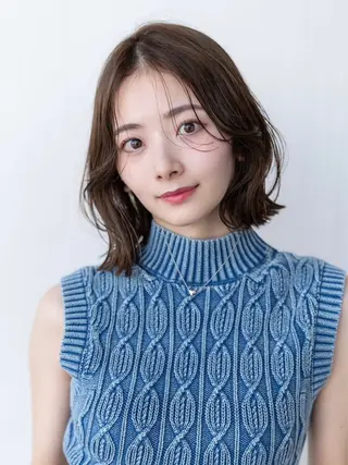 ミディアム カラー 🉐レイヤー/塩見 弘樹🉐渋谷のヘアスタイル