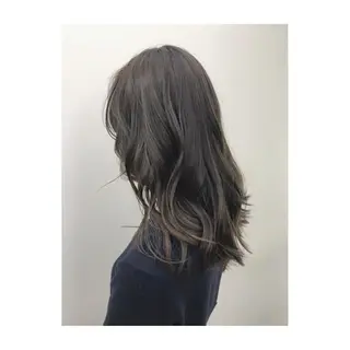 ロング カラー 永岡 鉄平のヘアスタイル