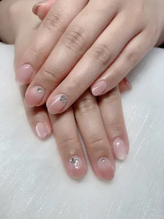 ネイル UniqueNail 長さだし専門店のネイルデザイン