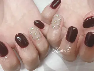 ネイル 芦辺 香奈のネイルデザイン