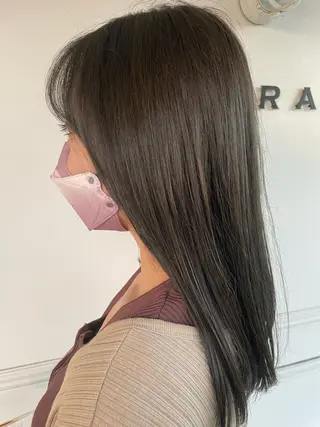 ミディアム カラー SARA古賀店 かすみ🐬🩵のヘアスタイル