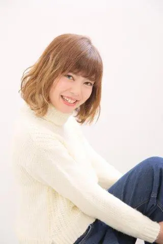 ミディアム ambiance 茨木所属・中野 優子のマツエク・マツパデザイン