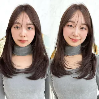 セミロング レイヤーカット/ 顔まわり/アオイのヘアスタイル