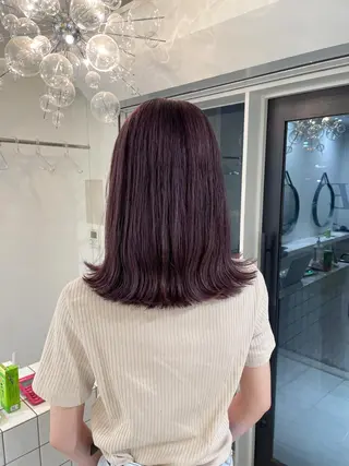 ミディアム カラー Koto🌿 ブリーチなしカラーのヘアスタイル