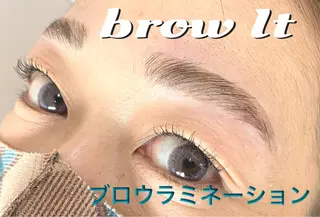 アイブロウ ミラクル ミラーのマツエク・マツパデザイン