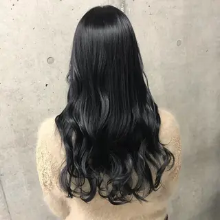 ロング 横山 奈央のヘアスタイル