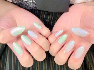 ネイル Salute本店 🦋仲原里佳のネイルデザイン