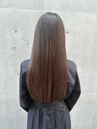ロング レスピア銀座中央通り店所属・酸性ストレート/ 透明感カラー/中村利のヘアスタイル