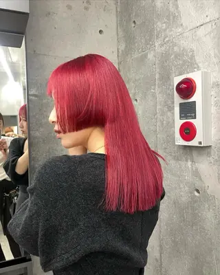 セミロング 佐伯 和佳のヘアスタイル