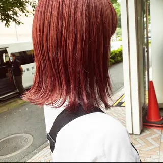 ミディアム カラー 滝本 里実のヘアスタイル