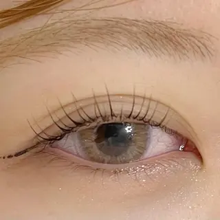 マツエク・マツパ Air+<PLUS>森下店所属・橋本 朋佳のマツエク・マツパデザイン