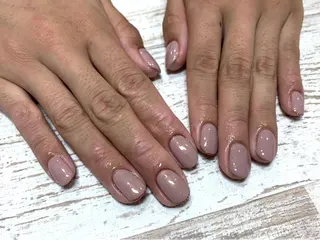 ネイル charme所属・. SHIORIのネイルデザイン