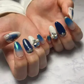 菅 恵奈のネイルデザイン