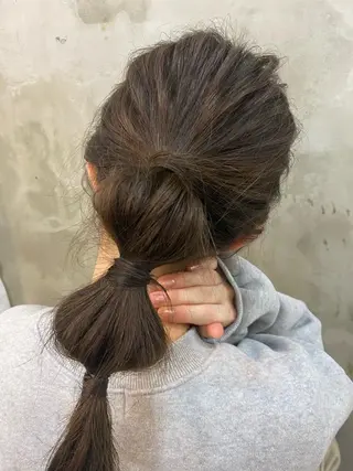 セミロング カラー ヘアアレンジ eTONe所属・志賀 あずみのヘアスタイル