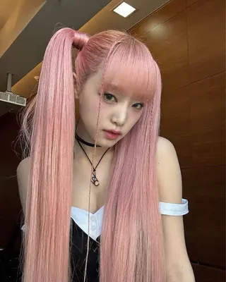 ロング 🥀ワンホン風暖色 カラーRISA🥀のヘアスタイル