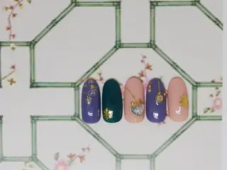 ネイル ティーエヌ 金山駅東口店のネイルデザイン