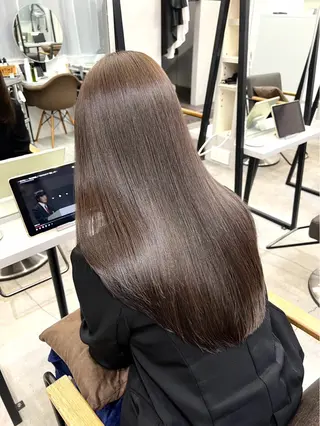セミロング 韓国×艶ハイトーンが ✨絶対可愛い✨七夏海のヘアスタイル