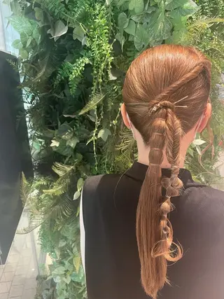 セミロング JEAN CLAUDE BIGUINE 横浜ベイクォーター店所属・Koharu 髪質改善カラーのヘアスタイル