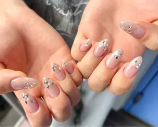 ネイル Salute本店 🦋仲原里佳のネイルデザイン