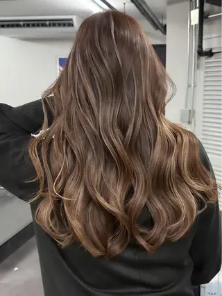 ロング 艶髪ハイトーン 💎凜💎のヘアスタイル