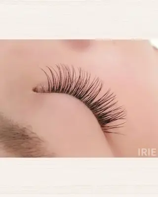 マツエク・マツパ IRIE Private Beauty Lounge所属・IRIE ぴーのマツエク・マツパデザイン
