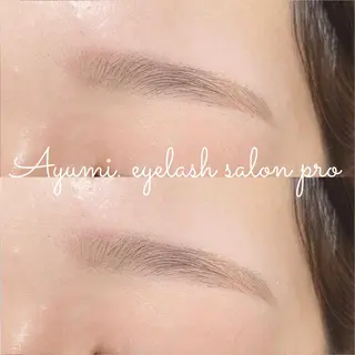 アイブロウ Ayumi.dre 💎A《2階》のマツエク・マツパデザイン