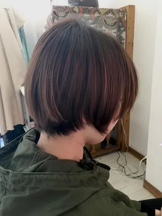 ショート カラー CRADLE Takeuchiのヘアスタイル