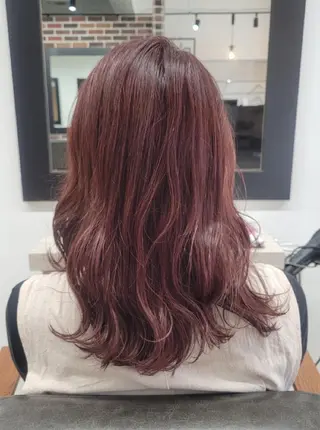 カラー Adatto 錦糸町所属・安永 結菜のヘアスタイル