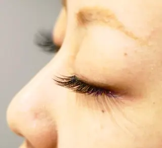 マツエク・マツパ にっくに ちひろの眉毛・アイブロウイメージ