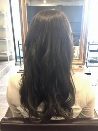 セミロング RiLo所属・[RiLo]松村🌟 別府石垣のヘアスタイル