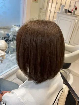 ショート カラー 髪質改善🥂✨ Mioのヘアスタイル