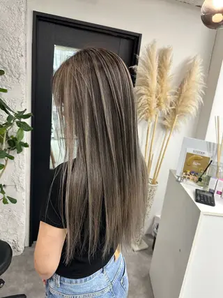 ロング カラー ヘアアレンジ 久米 治仁のヘアスタイル