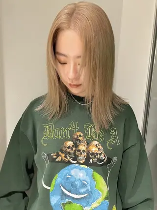 セミロング カラー 🧚🏻momo 🧚🏻【下北沢】のヘアスタイル