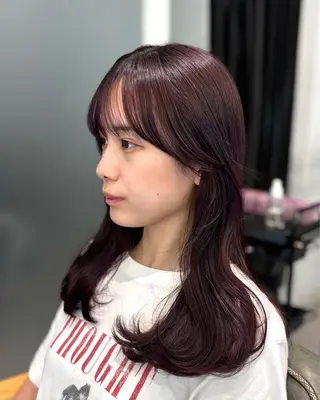 セミロング shes茶屋町アリサ 🎀顔周り×韓国風のヘアスタイル