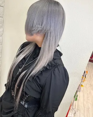 ミディアム カラー ヘアアレンジ 今村公介 ブリーチ特化、派手髪のヘアスタイル