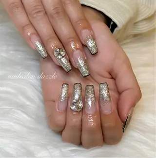 ネイル dazzle所属・渡辺 弘子のネイルデザイン