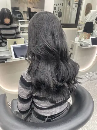 ロング カラー Lond Mirrorのヘアスタイル