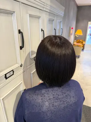 カラー 岩井 佑月のヘアスタイル