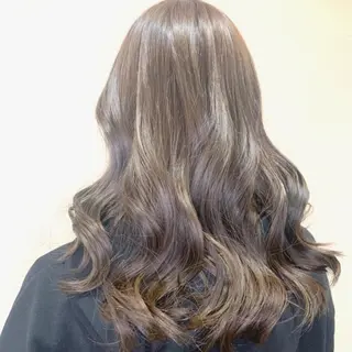 ロング カラー Charme所属・佐藤 瑚碧のヘアスタイル