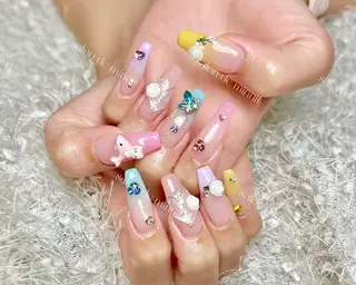ネイル Salon de Minuit🦩のネイルデザイン