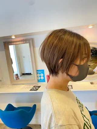 ショート カラー 谷合 貴志のヘアスタイル