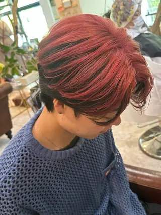 ショート カラー rebloom所属・山之内匠/艶カラー/ ハイトーン/ブリーチのヘアスタイル