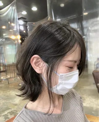 ミディアム カラー パーマ ヘアアレンジ キッズ ネイル マツエク・マツパ アイブロウ 髪質改善✨ハツメイ オグ✂️のヘアスタイル