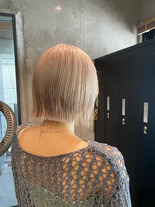 ショート カラー 🩶レイヤーカット 🩶柔らかカラー結愛のヘアスタイル