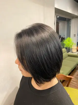 ショート カラー ink Runaのヘアスタイル