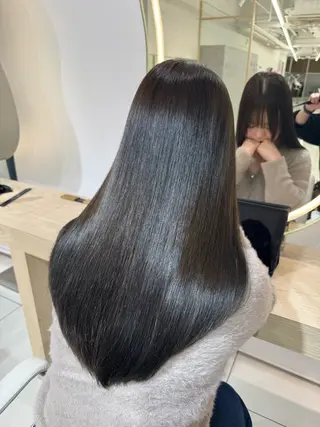 ロング カラー レイヤーカット/ 縮毛矯正/西野和裕のヘアスタイル