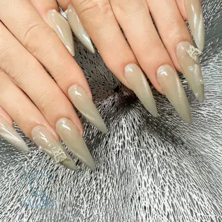 ネイル NAILSALON ViViChi所属・ViViChi 梨帆のネイルデザイン