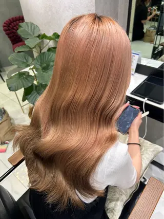 ロング ブラウン/盛れる 顔周り/髪質改善のヘアスタイル