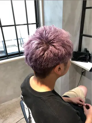 メンズ shinka　omotesando所属・ブリーチ縮毛矯正 /髪質改善/タイチのヘアスタイル